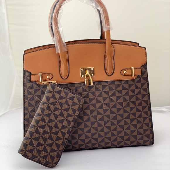 Handbags - 2pc Tote handbag Purse With Matching Wallet